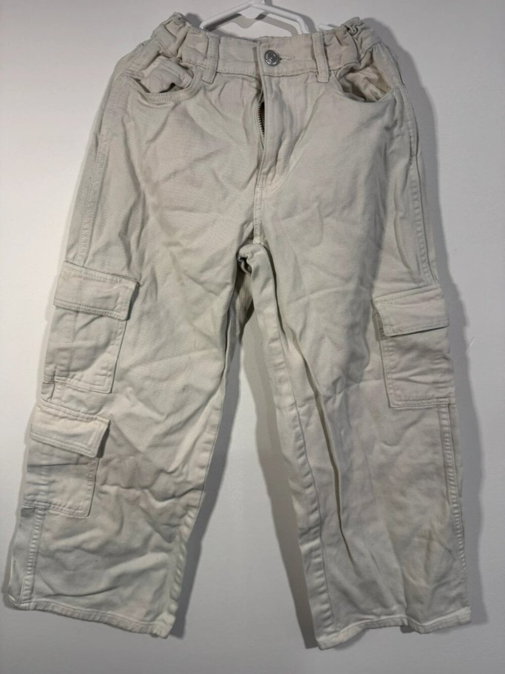 H&M Girls White Wash Cargo Pants Size 8 Cotton Elastic Waist Pockets lightwash